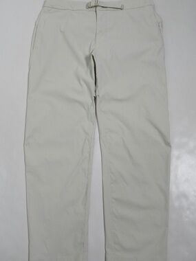 Lululemon Men's Relaxed Fit Belted Stretch Pant White Opal Size 33